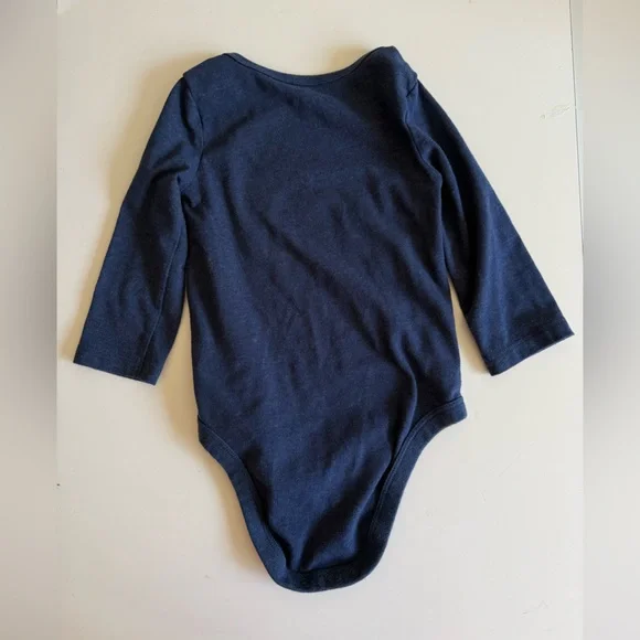 Hello auntie 12m navy long sleeve onsie - Picture 2 of 2